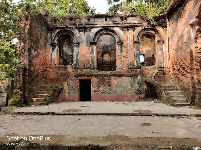 দালাল বাজার জমিদার বাড়ি: ইতিহাস, ঐতিহ্য ও হারিয়ে যাওয়া এক অভিজাত অধ্যায়